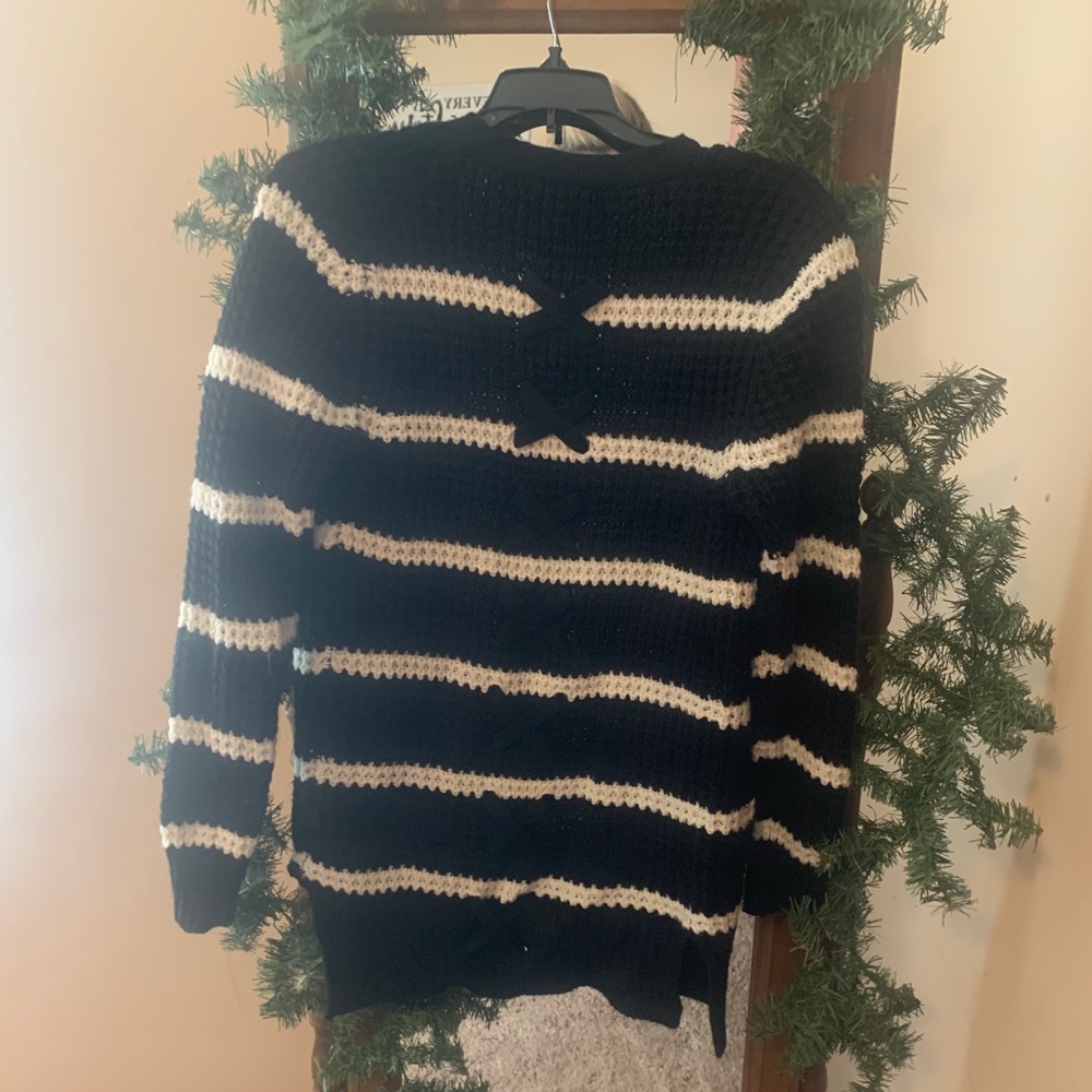 Cardigan - Picture 2 of 2